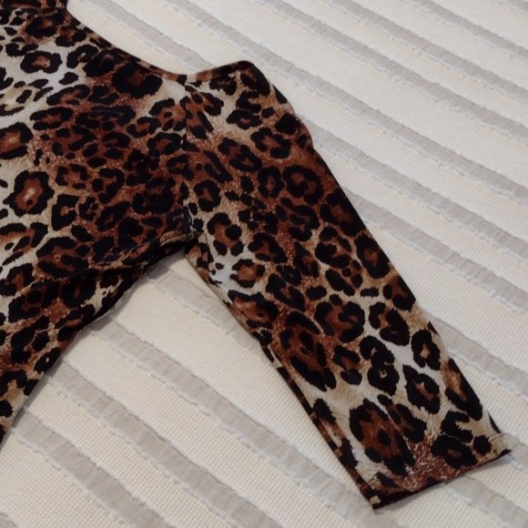 AGB Front Ruffled Animal Print Ladies Blouse - Picture 3 of 9